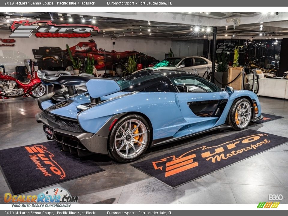 2019 McLaren Senna Coupe Pacific Blue / Jet Black Photo #19