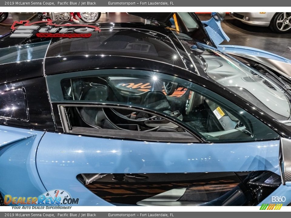 2019 McLaren Senna Coupe Pacific Blue / Jet Black Photo #25