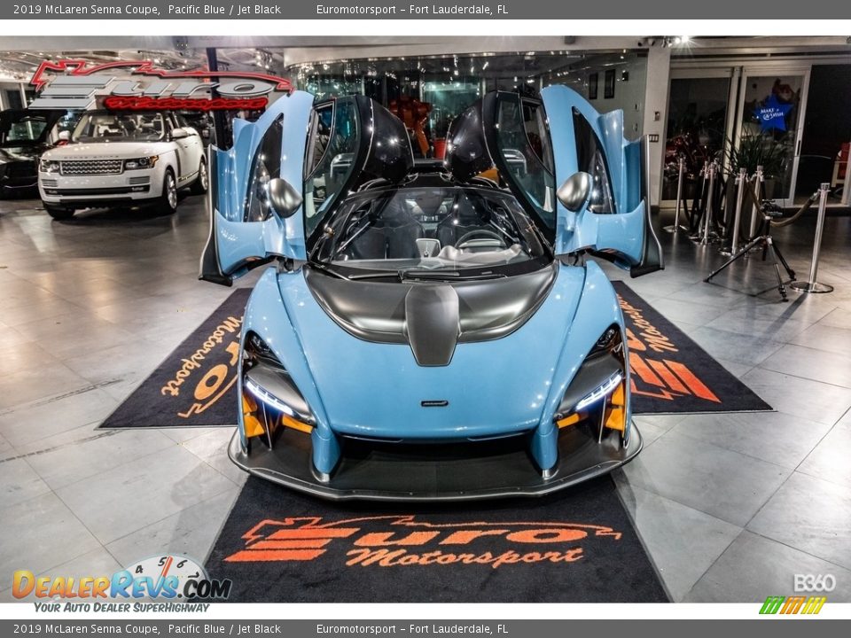 2019 McLaren Senna Coupe Pacific Blue / Jet Black Photo #34