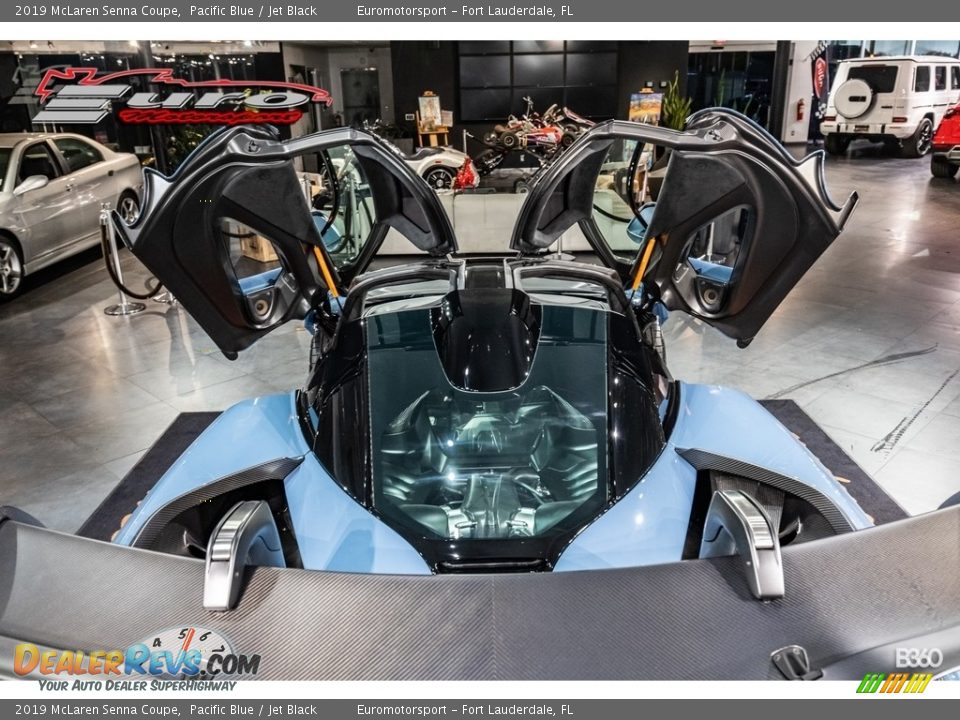2019 McLaren Senna Coupe Pacific Blue / Jet Black Photo #35