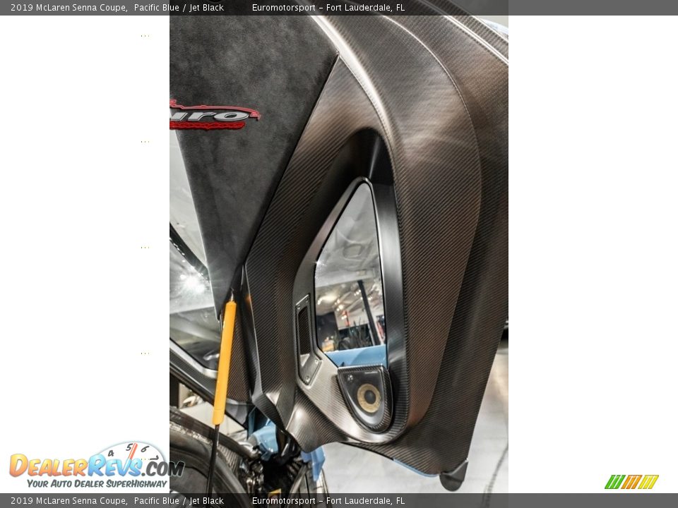 2019 McLaren Senna Coupe Pacific Blue / Jet Black Photo #44
