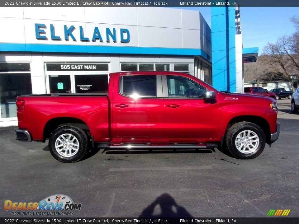 2022 Chevrolet Silverado 1500 Limited LT Crew Cab 4x4 Cherry Red Tintcoat / Jet Black Photo #2