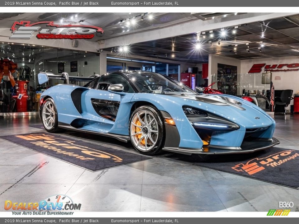 2019 McLaren Senna Coupe Pacific Blue / Jet Black Photo #63