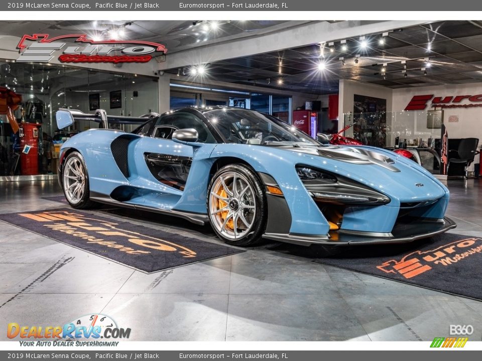 2019 McLaren Senna Coupe Pacific Blue / Jet Black Photo #67