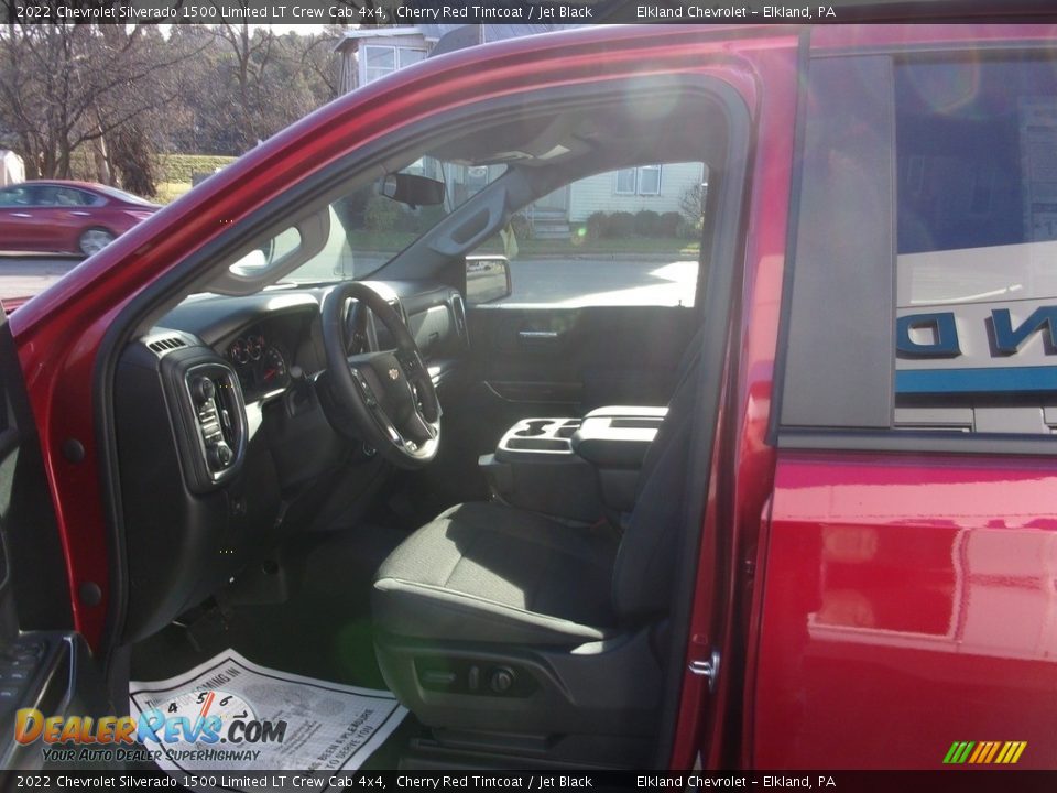 2022 Chevrolet Silverado 1500 Limited LT Crew Cab 4x4 Cherry Red Tintcoat / Jet Black Photo #14