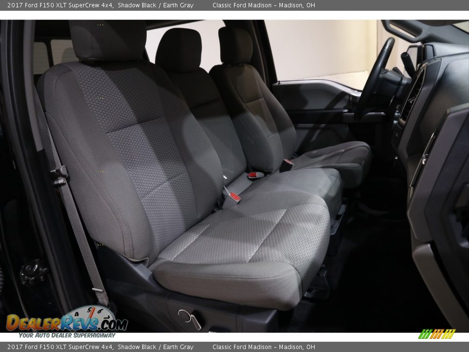 2017 Ford F150 XLT SuperCrew 4x4 Shadow Black / Earth Gray Photo #16