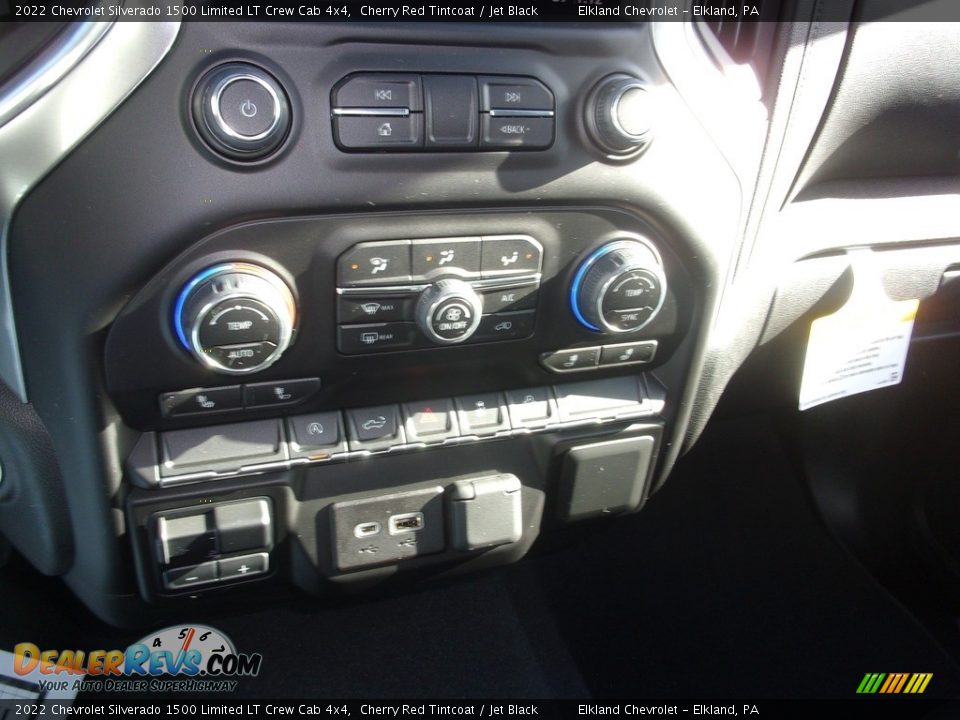 2022 Chevrolet Silverado 1500 Limited LT Crew Cab 4x4 Cherry Red Tintcoat / Jet Black Photo #30
