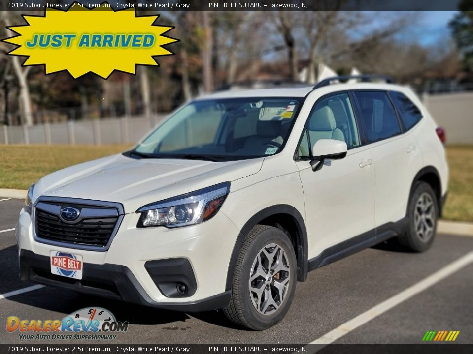 2019 Subaru Forester 2.5i Premium Crystal White Pearl / Gray Photo #1