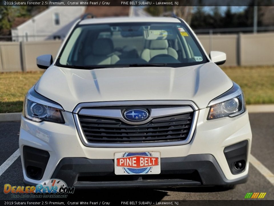 2019 Subaru Forester 2.5i Premium Crystal White Pearl / Gray Photo #2