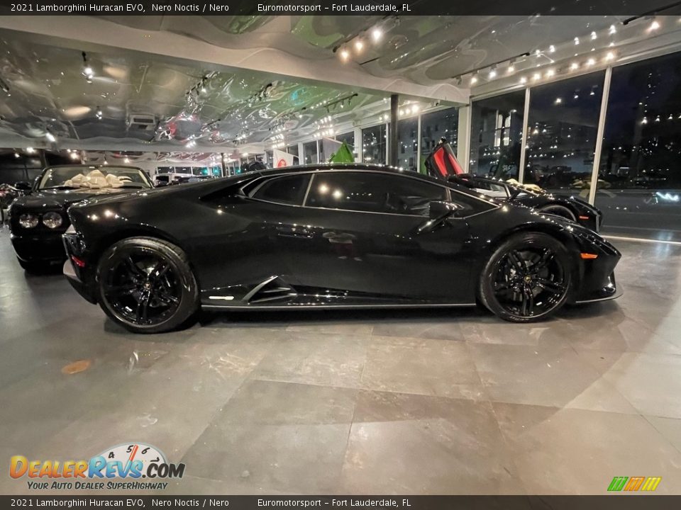 2021 Lamborghini Huracan EVO Nero Noctis / Nero Photo #3