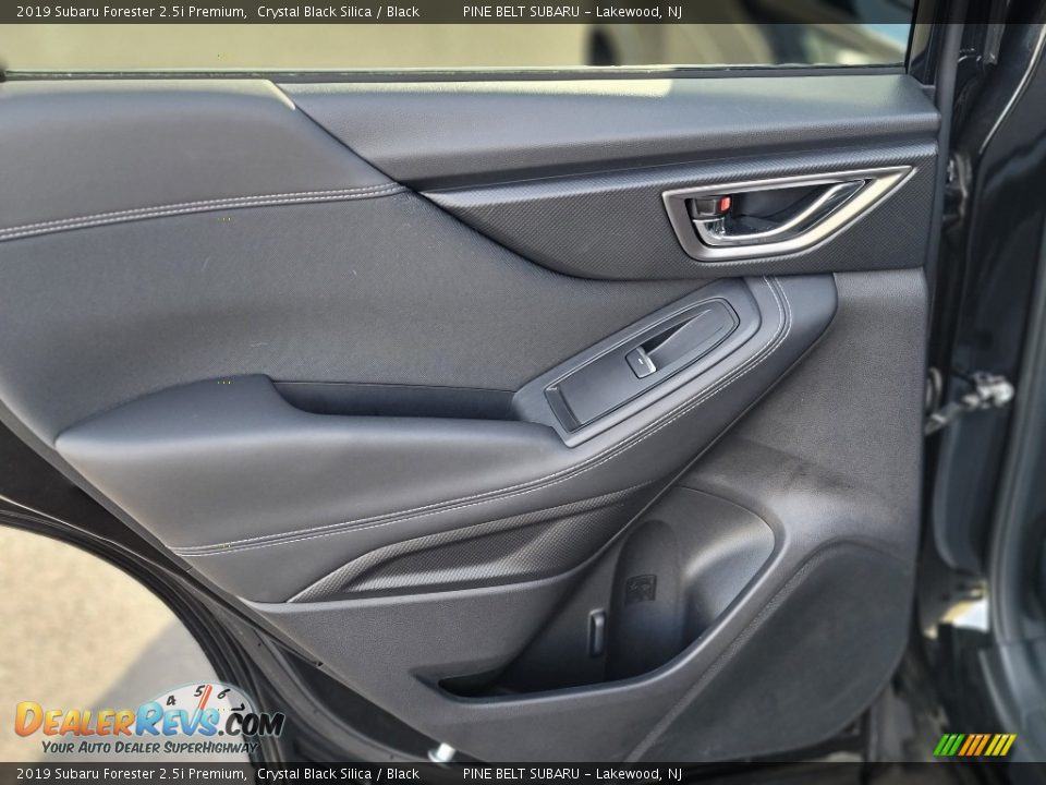 2019 Subaru Forester 2.5i Premium Crystal Black Silica / Black Photo #30