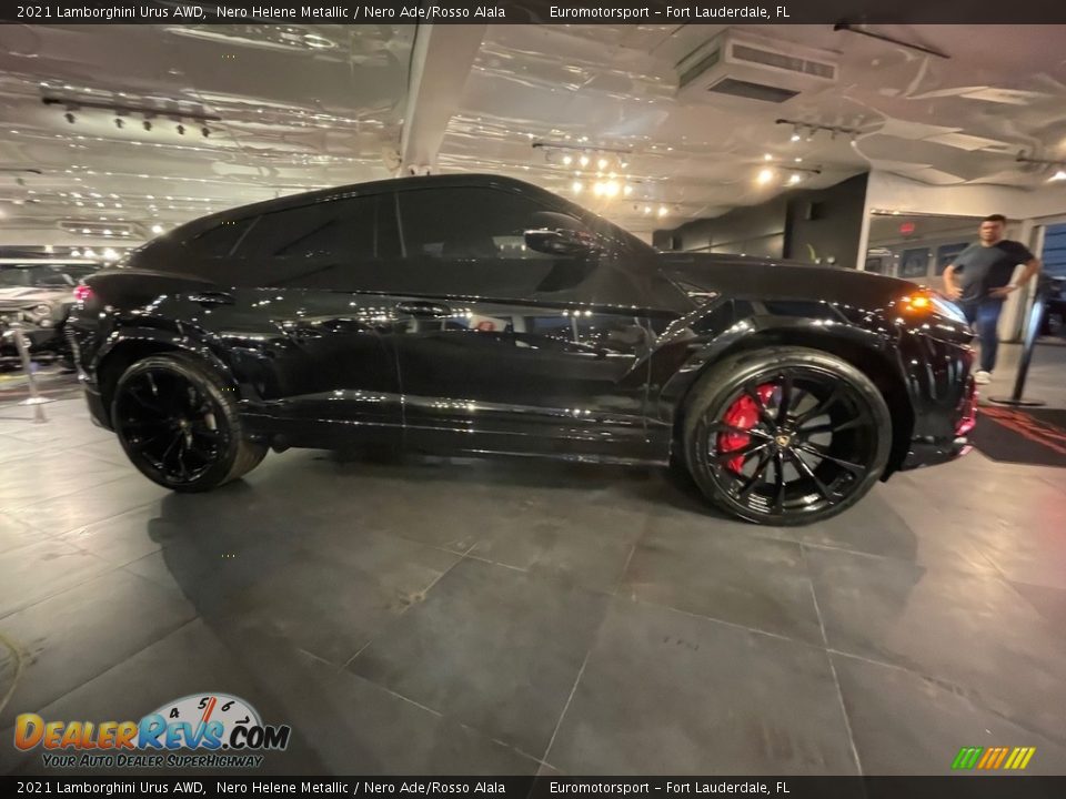 Nero Helene Metallic 2021 Lamborghini Urus AWD Photo #8