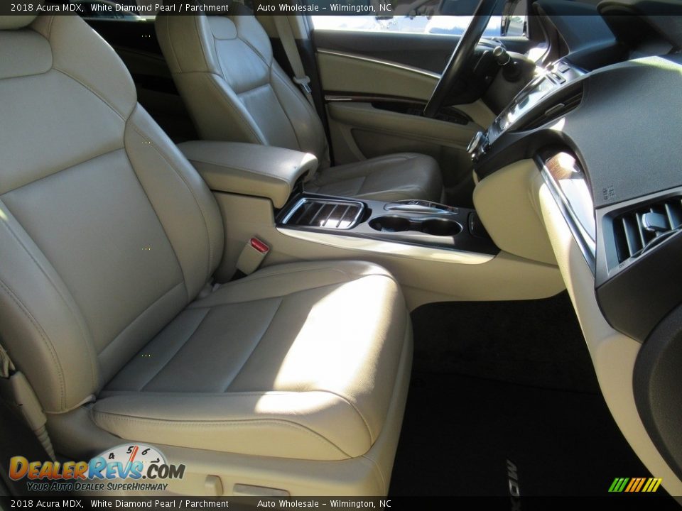 2018 Acura MDX White Diamond Pearl / Parchment Photo #13