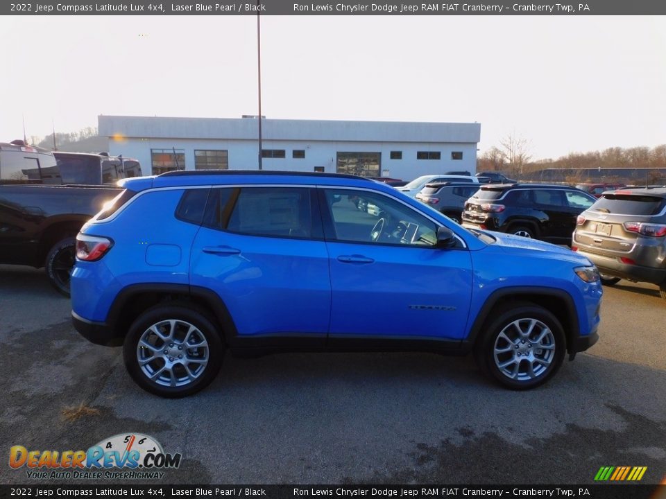 2022 Jeep Compass Latitude Lux 4x4 Laser Blue Pearl / Black Photo #4