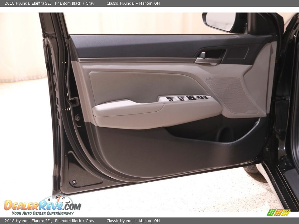 2018 Hyundai Elantra SEL Phantom Black / Gray Photo #4