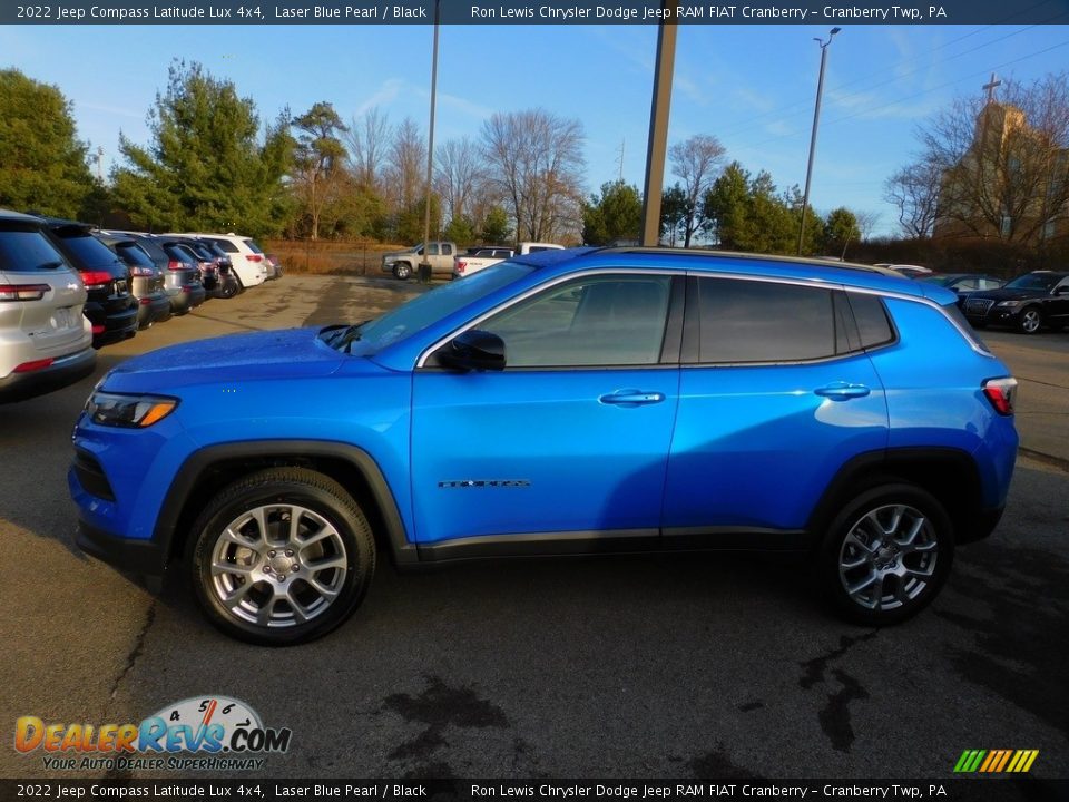 2022 Jeep Compass Latitude Lux 4x4 Laser Blue Pearl / Black Photo #9