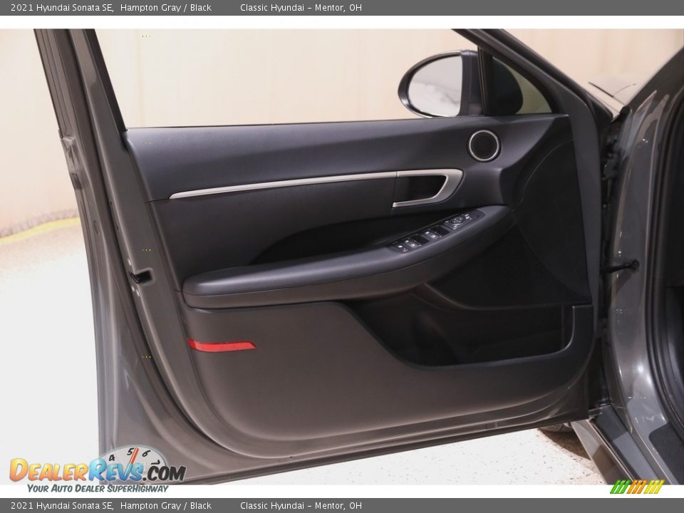 2021 Hyundai Sonata SE Hampton Gray / Black Photo #4