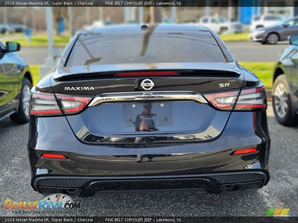 2019 Nissan Maxima SR Super Black / Charcoal Photo #4