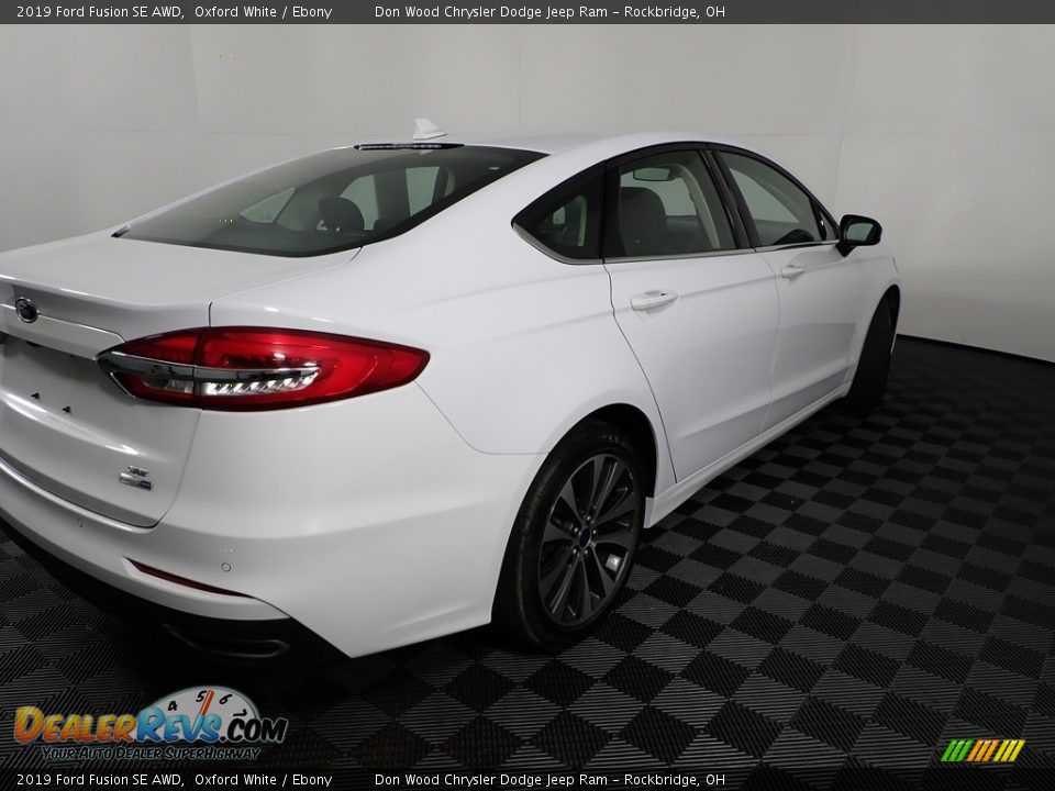 2019 Ford Fusion SE AWD Oxford White / Ebony Photo #16