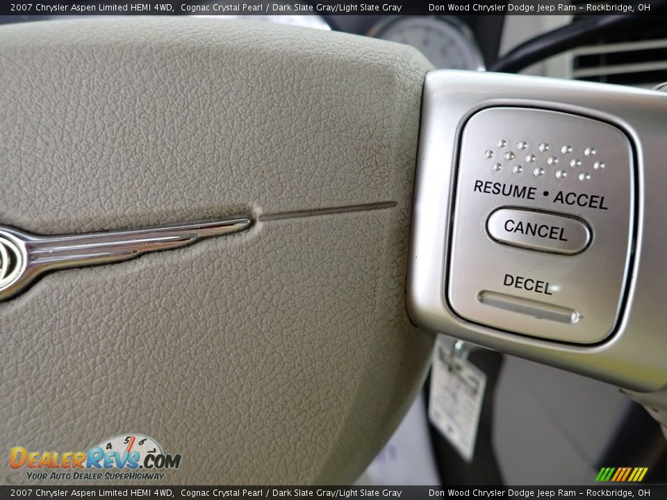 2007 Chrysler Aspen Limited HEMI 4WD Cognac Crystal Pearl / Dark Slate Gray/Light Slate Gray Photo #21