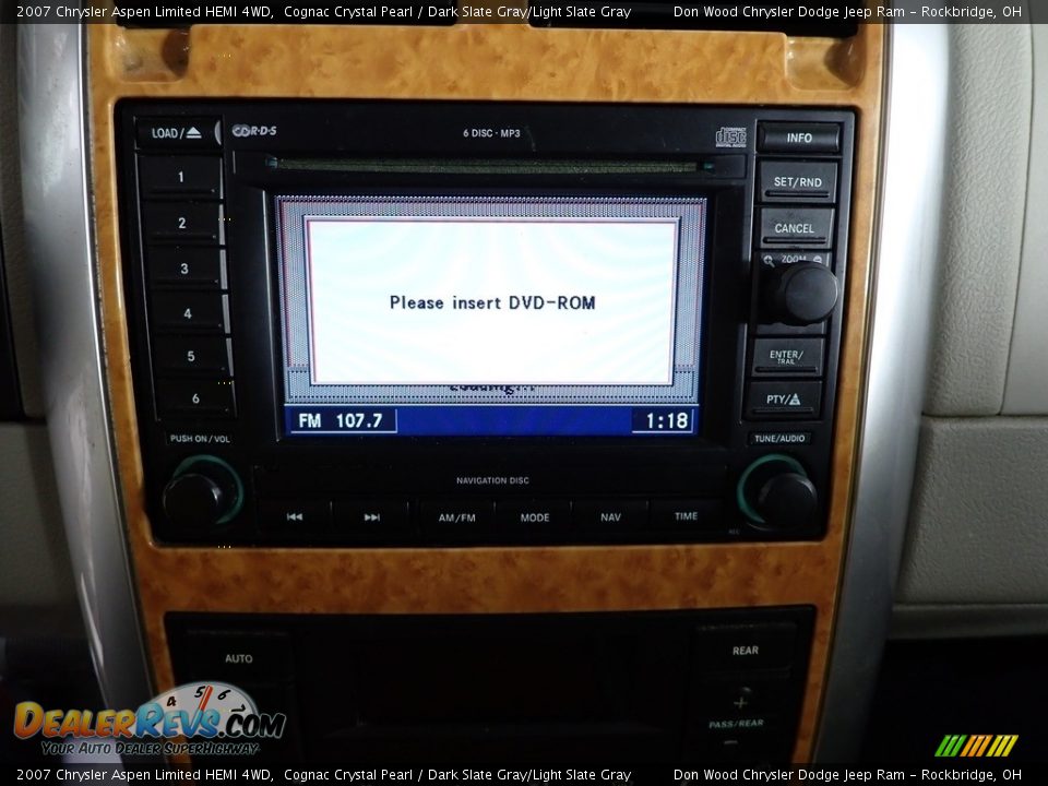 2007 Chrysler Aspen Limited HEMI 4WD Cognac Crystal Pearl / Dark Slate Gray/Light Slate Gray Photo #25