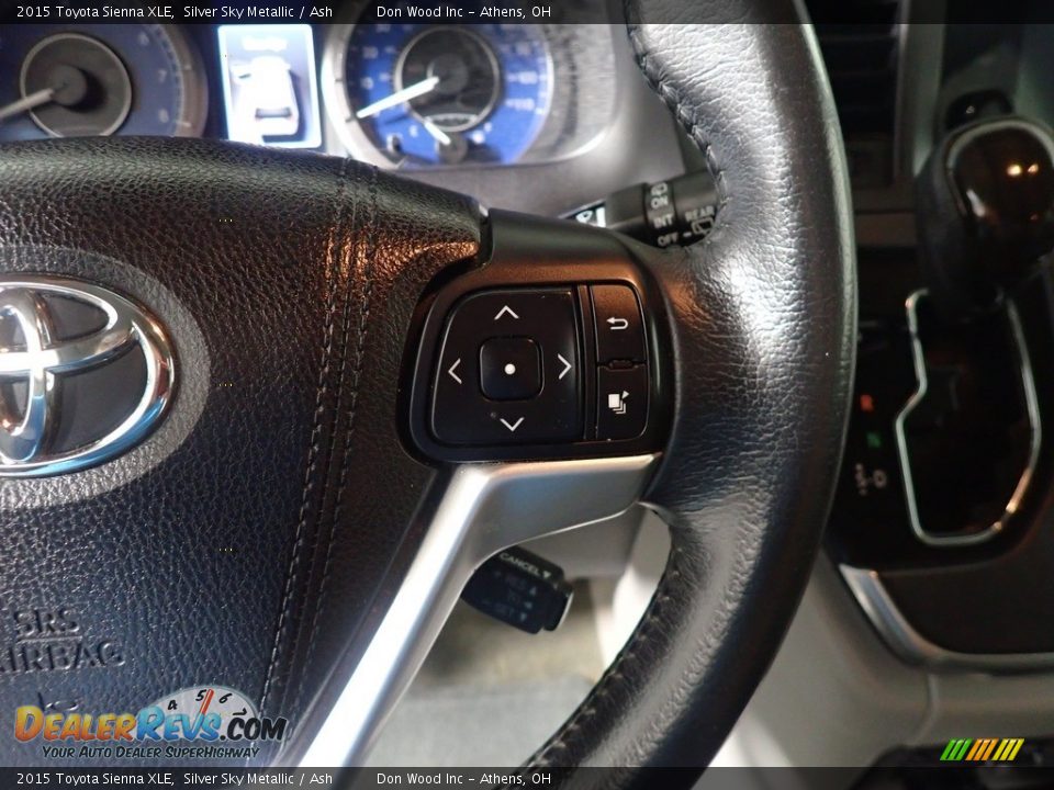 2015 Toyota Sienna XLE Silver Sky Metallic / Ash Photo #29