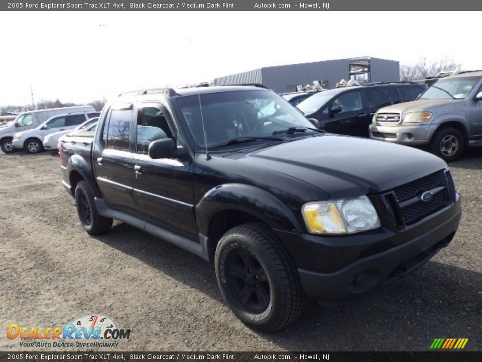 2005 Ford Explorer Sport Trac XLT 4x4 Black Clearcoat / Medium Dark Flint Photo #3