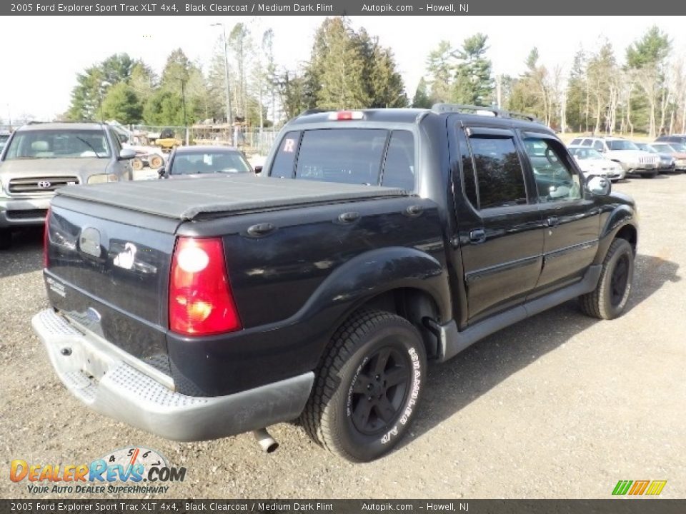 2005 Ford Explorer Sport Trac XLT 4x4 Black Clearcoat / Medium Dark Flint Photo #6