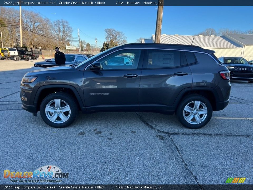 2022 Jeep Compass Latitude 4x4 Granite Crystal Metallic / Black Photo #8