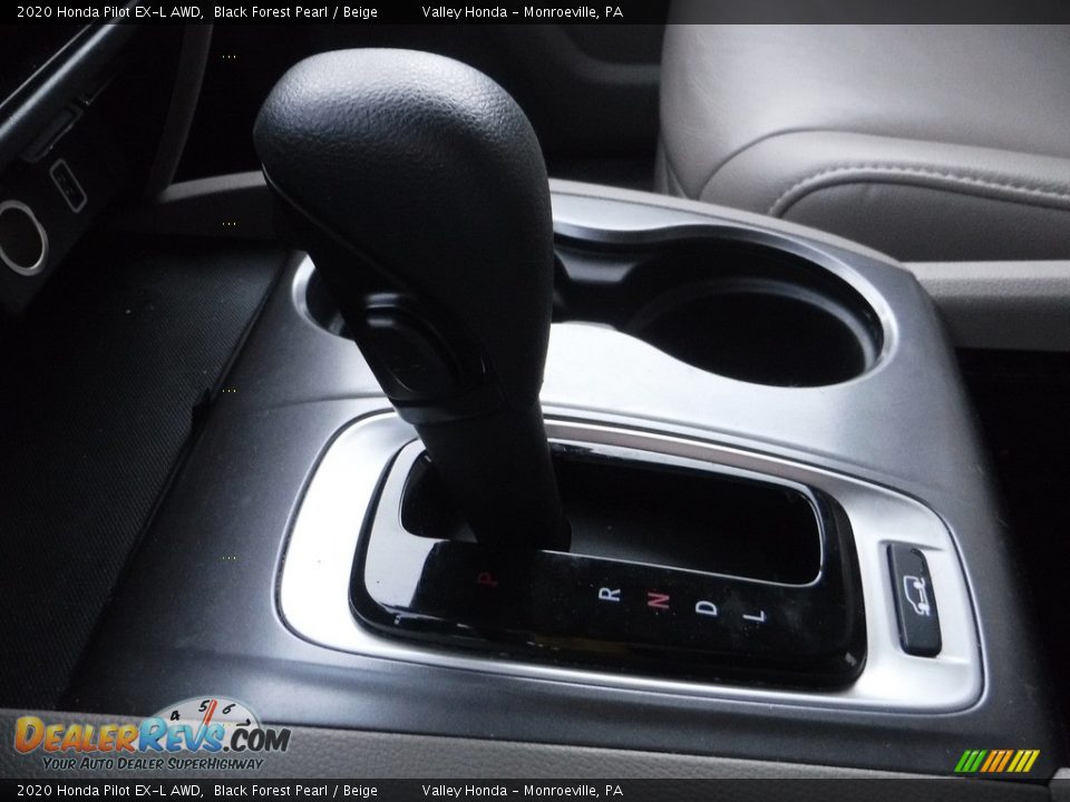2020 Honda Pilot EX-L AWD Black Forest Pearl / Beige Photo #14
