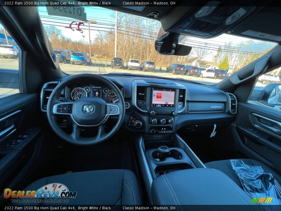 2022 Ram 1500 Big Horn Quad Cab 4x4 Bright White / Black Photo #4