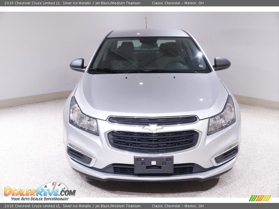 2016 Chevrolet Cruze Limited LS Silver Ice Metallic / Jet Black/Medium Titanium Photo #2