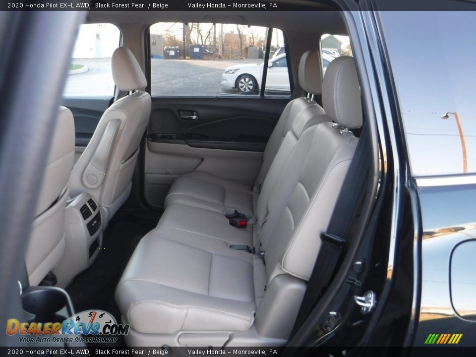 2020 Honda Pilot EX-L AWD Black Forest Pearl / Beige Photo #25