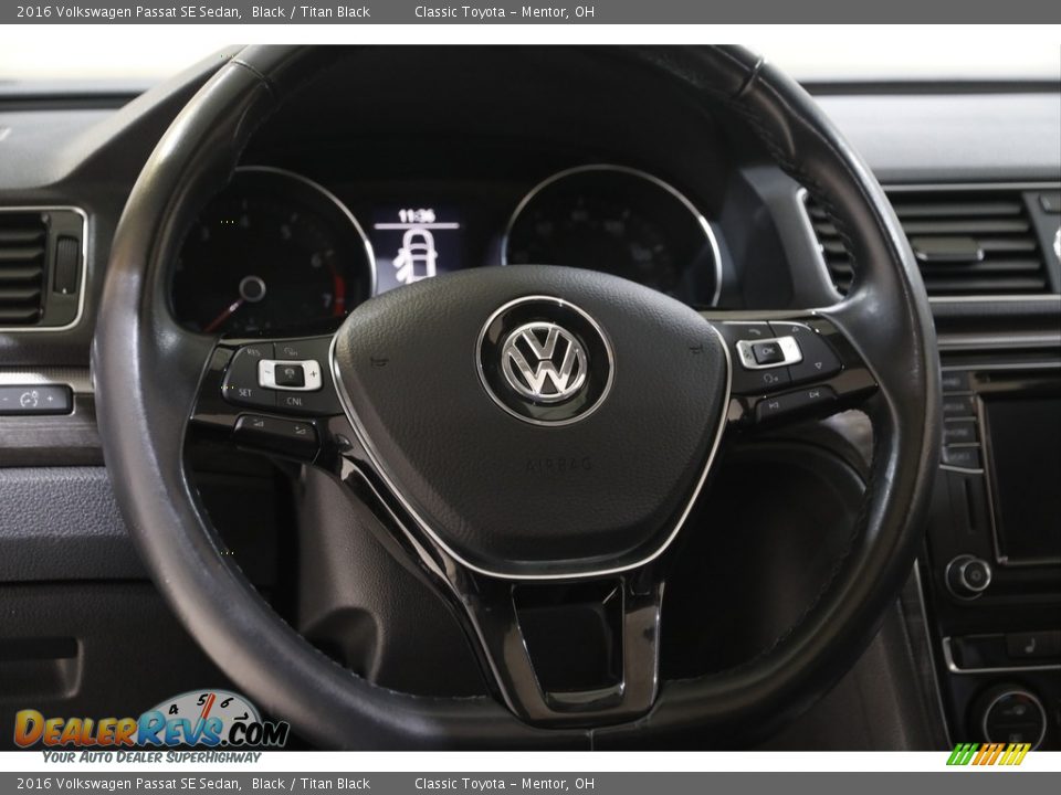 2016 Volkswagen Passat SE Sedan Steering Wheel Photo #7