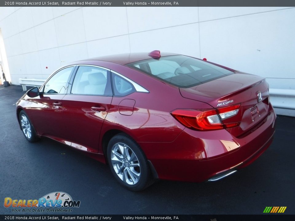 2018 Honda Accord LX Sedan Radiant Red Metallic / Ivory Photo #7