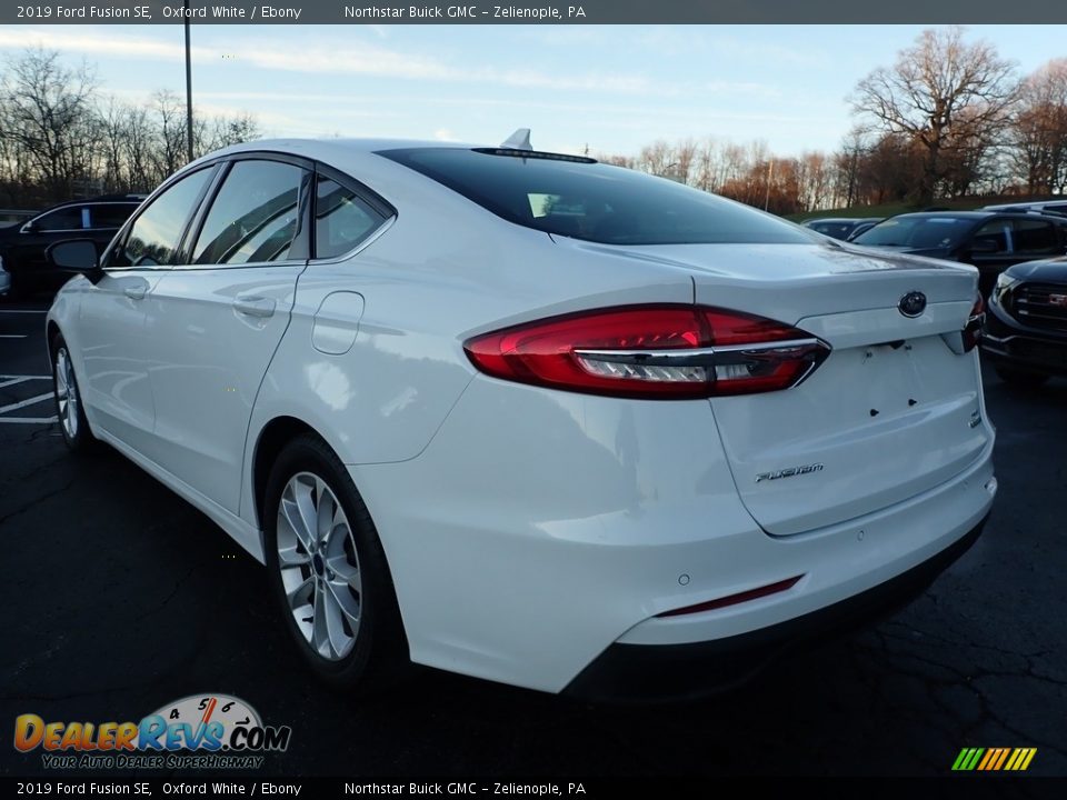 2019 Ford Fusion SE Oxford White / Ebony Photo #12