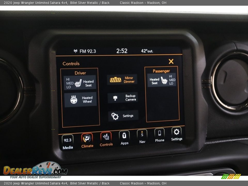 2020 Jeep Wrangler Unlimited Sahara 4x4 Billet Silver Metallic / Black Photo #12