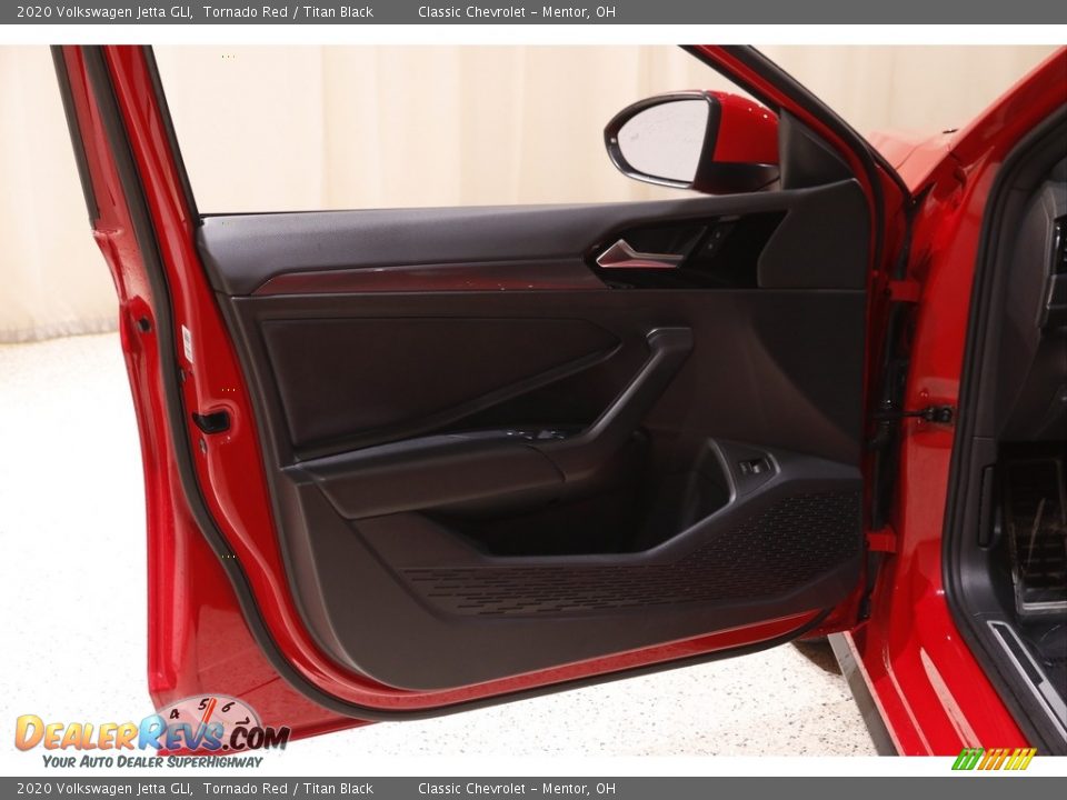 Door Panel of 2020 Volkswagen Jetta GLI Photo #4