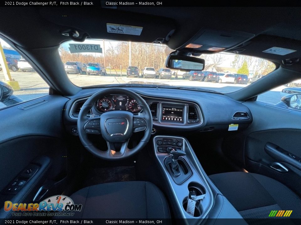 2021 Dodge Challenger R/T Pitch Black / Black Photo #4