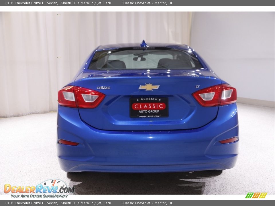 2016 Chevrolet Cruze LT Sedan Kinetic Blue Metallic / Jet Black Photo #17