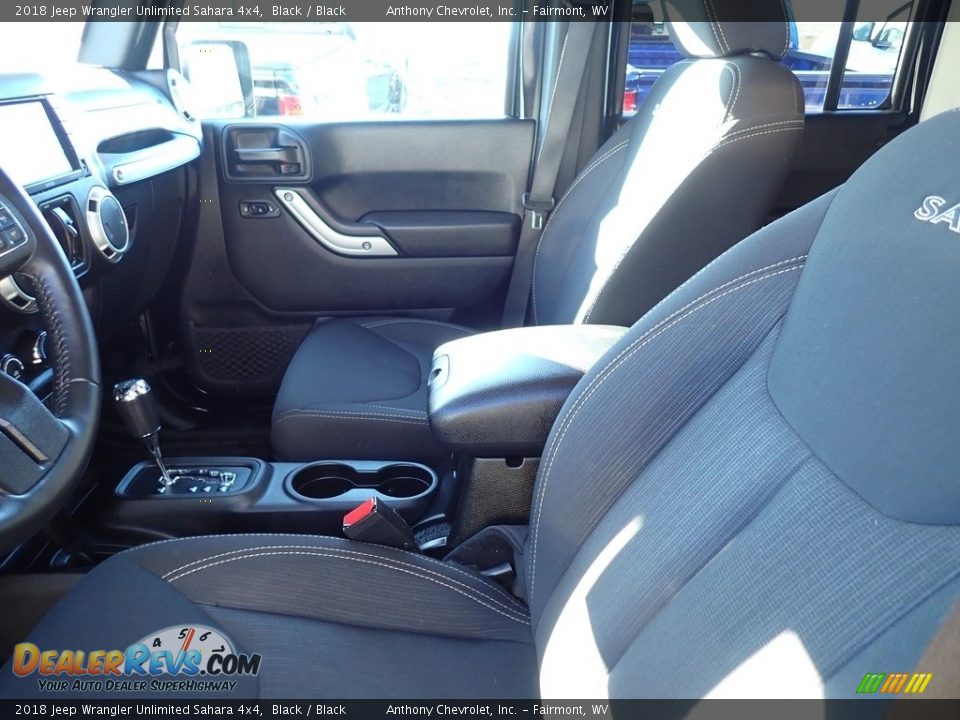 2018 Jeep Wrangler Unlimited Sahara 4x4 Black / Black Photo #11