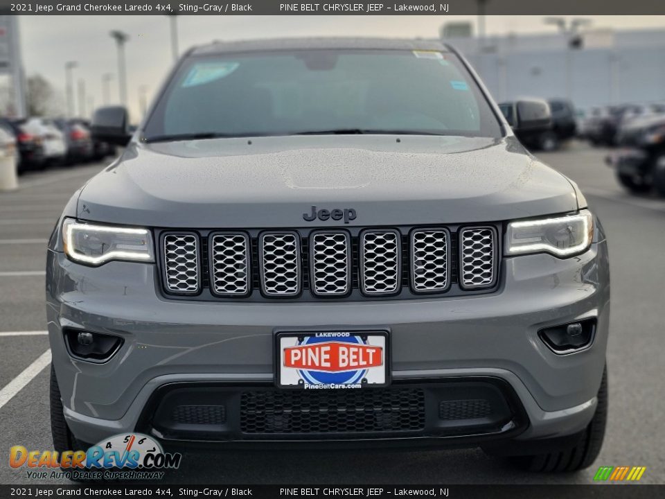 2021 Jeep Grand Cherokee Laredo 4x4 Sting-Gray / Black Photo #3