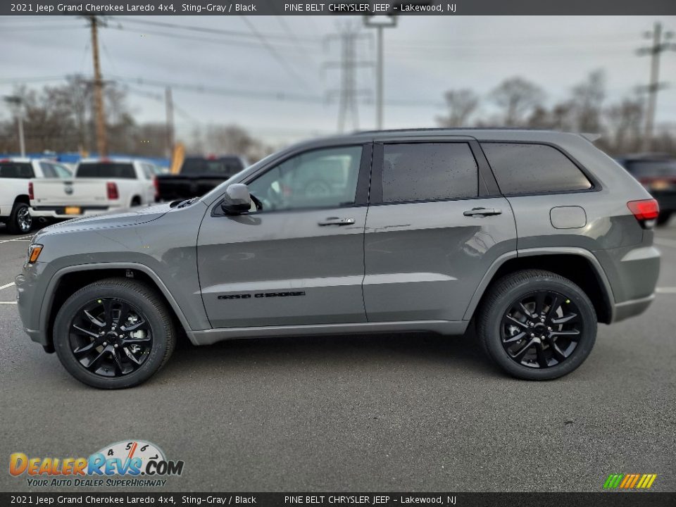 2021 Jeep Grand Cherokee Laredo 4x4 Sting-Gray / Black Photo #4