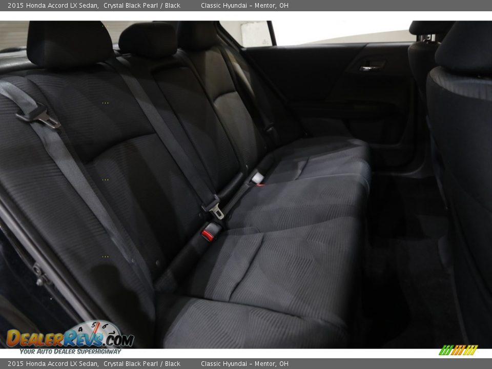 2015 Honda Accord LX Sedan Crystal Black Pearl / Black Photo #17