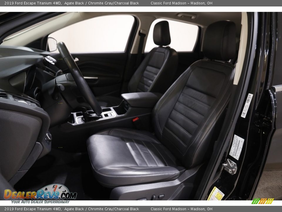 2019 Ford Escape Titanium 4WD Agate Black / Chromite Gray/Charcoal Black Photo #6