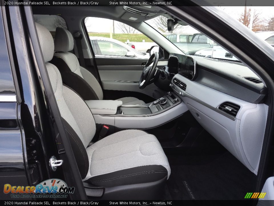 Front Seat of 2020 Hyundai Palisade SEL Photo #17