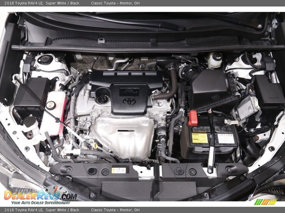 2018 Toyota RAV4 LE Super White / Black Photo #18