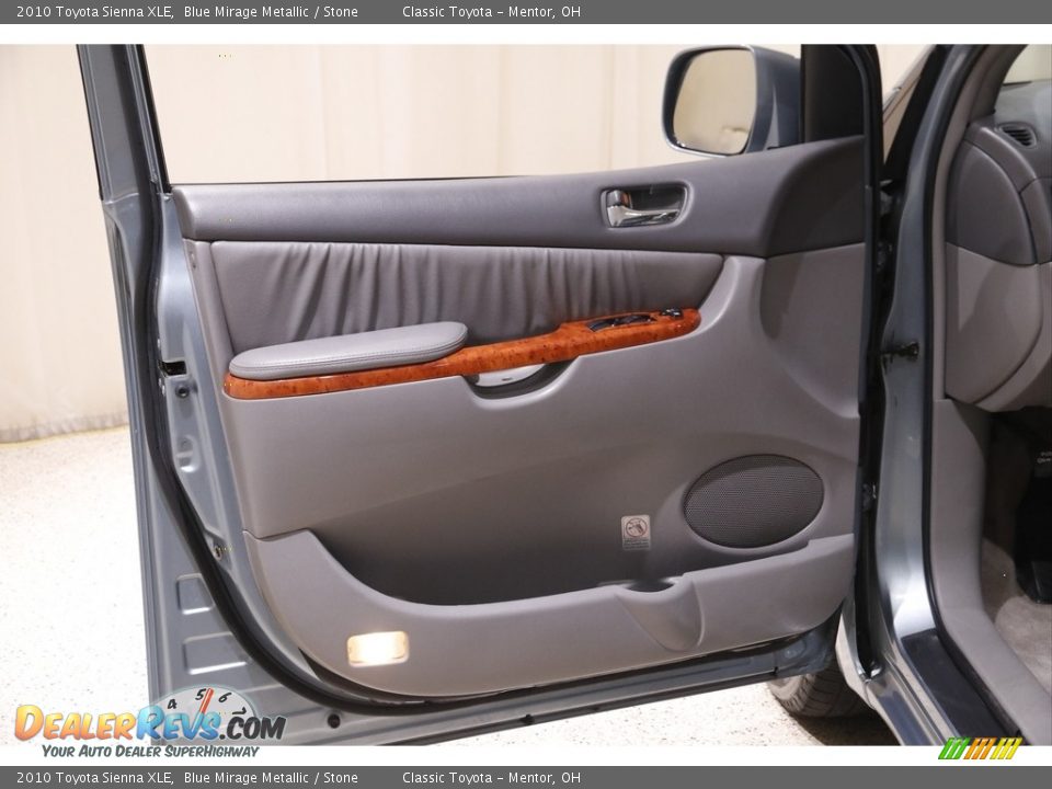 2010 Toyota Sienna XLE Blue Mirage Metallic / Stone Photo #4