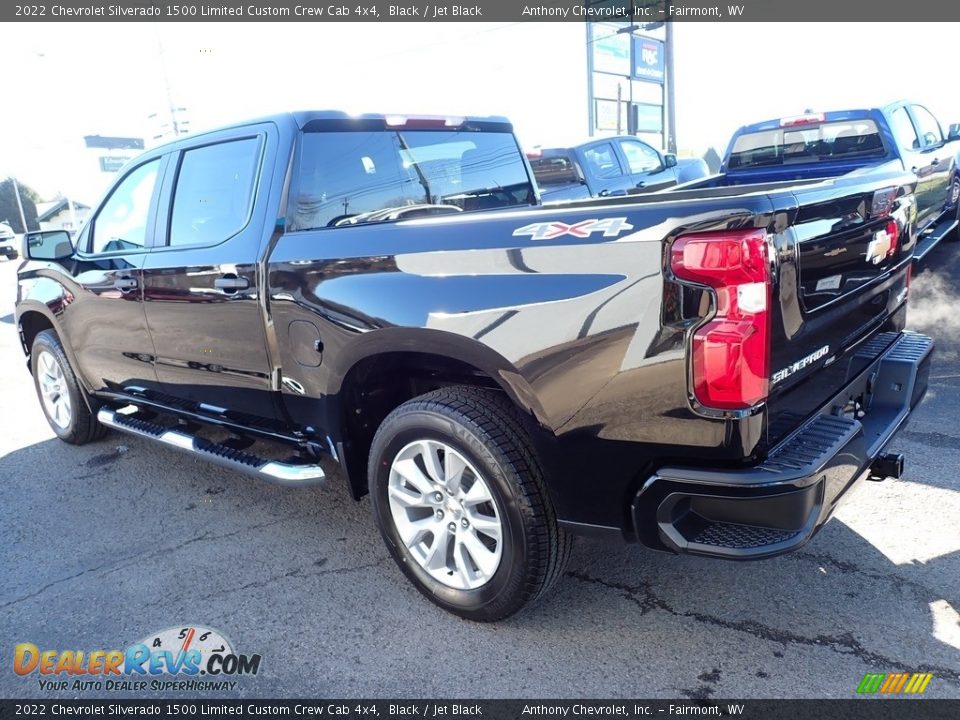 2022 Chevrolet Silverado 1500 Limited Custom Crew Cab 4x4 Black / Jet Black Photo #4