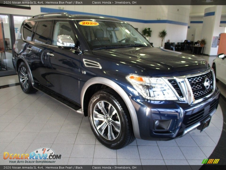Front 3/4 View of 2020 Nissan Armada SL 4x4 Photo #3